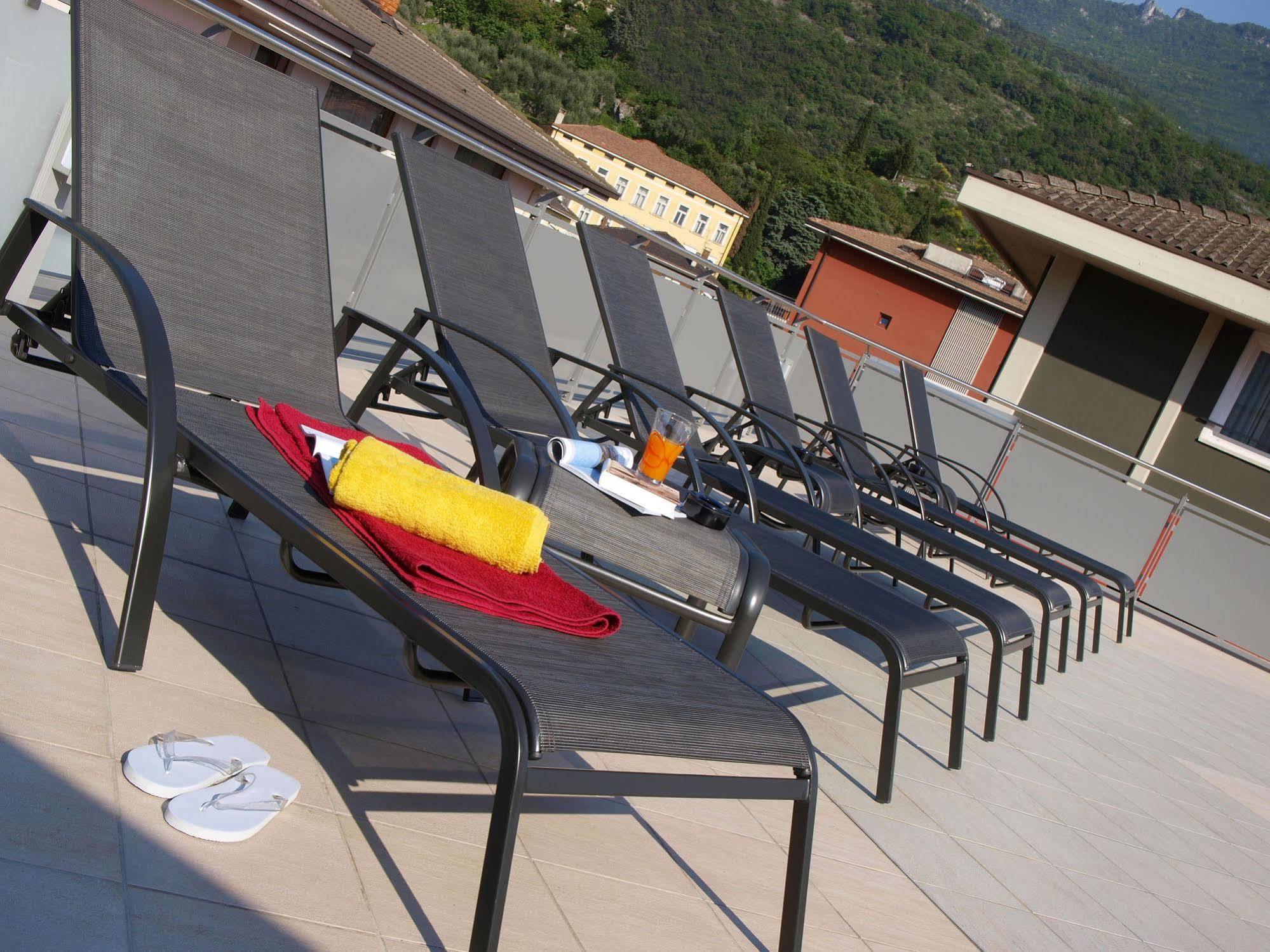 Hotel Garni Corallo Torbole Sul Garda Luaran gambar