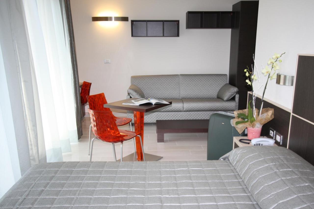 Hotel Garni Corallo Torbole Sul Garda Luaran gambar